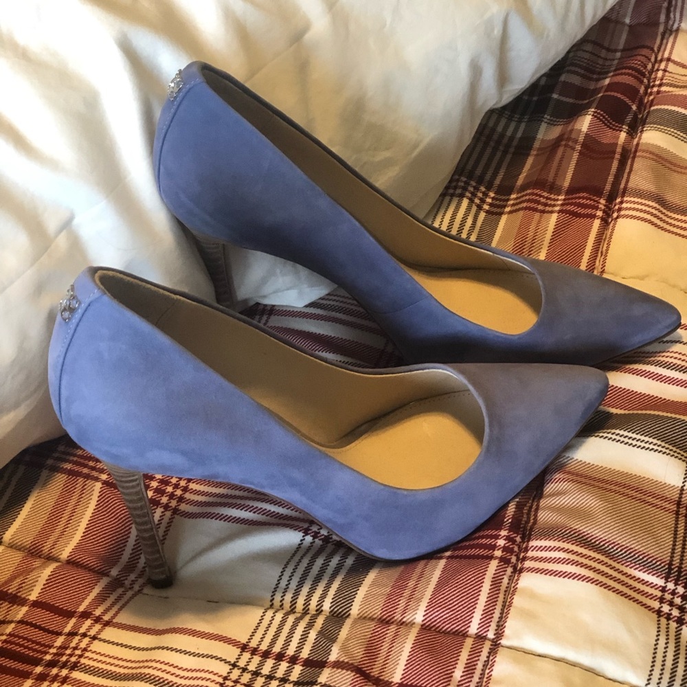 Lilac Coach Heels!
